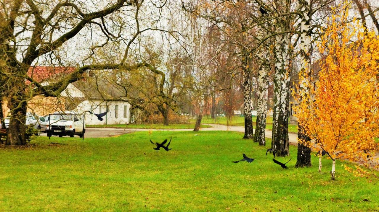Hanacky Dvur Olmütz Exterior foto