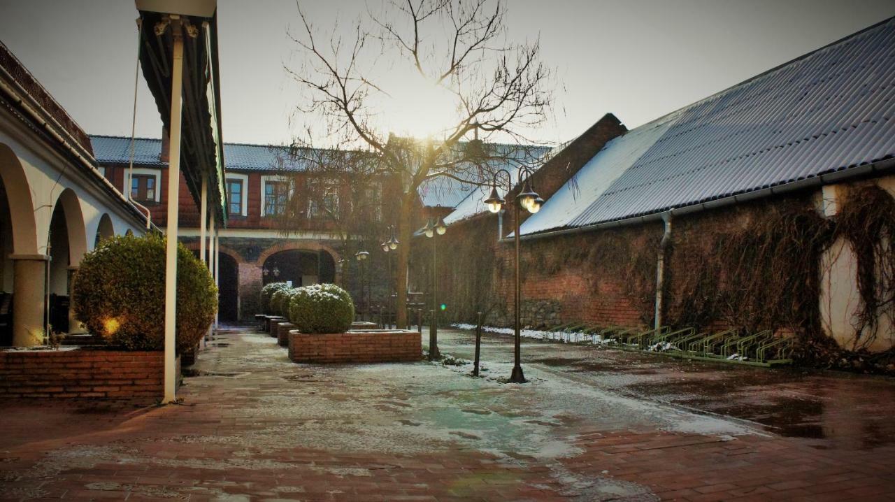 Hanacky Dvur Olmütz Exterior foto